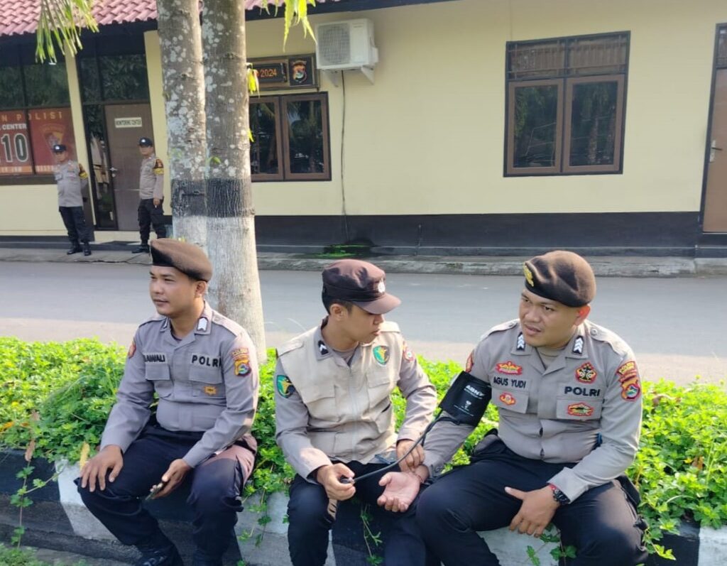 Cek Kesehatan Polres Lombok Barat, Persiapan Optimal Operasi Mantap Praja 2024