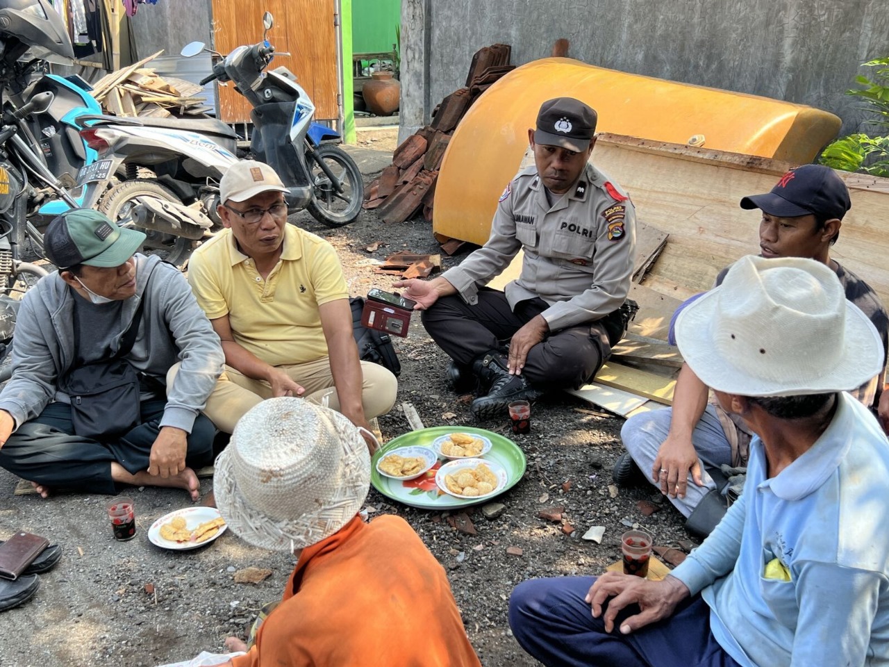 Cooling Sistem di Desa Kuranji Polisi Imbau Masyarakat Jaga Keamanan Pilkada 2024