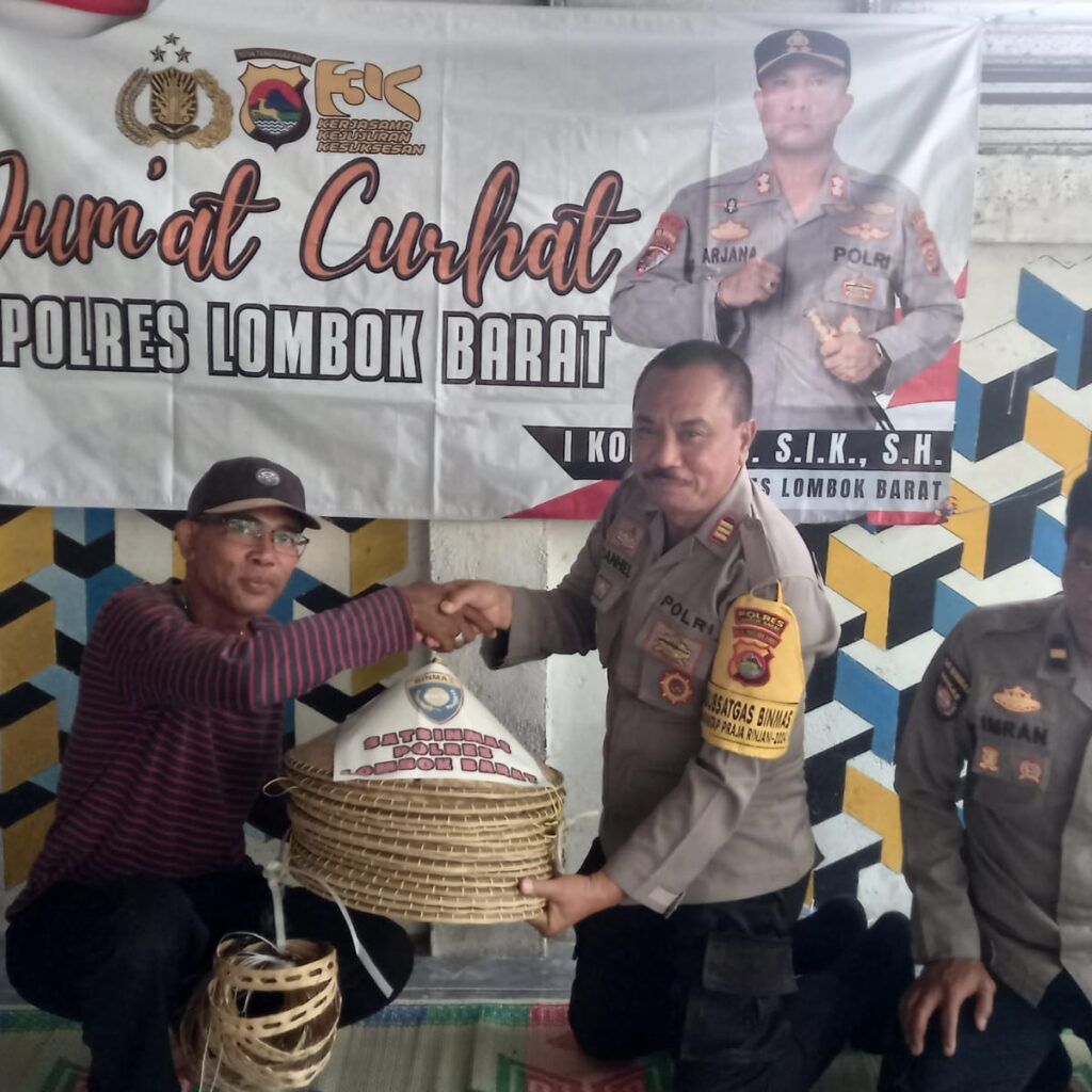 Polres Lombok Barat Ajak Pelajar Taat Berkendara Lewat Safety Riding