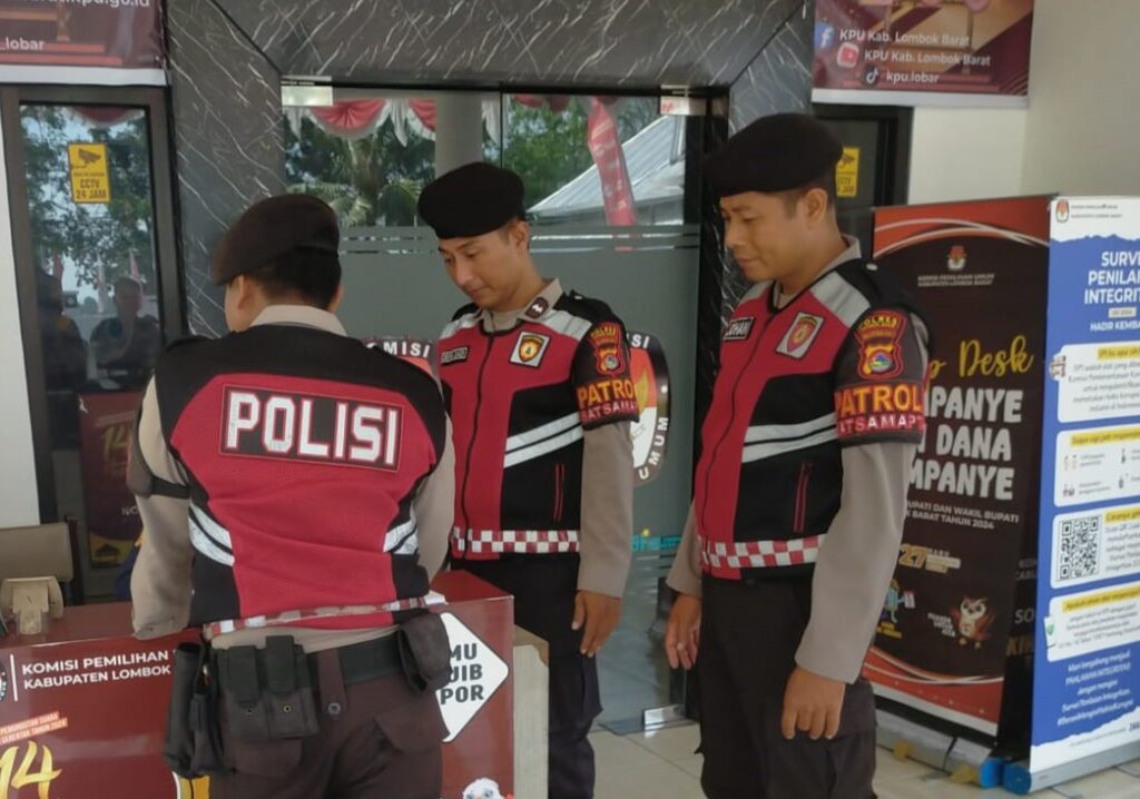 Polres Lombok Barat Lakukan Patroli untuk Pastikan Keamanan Pemilu 2024