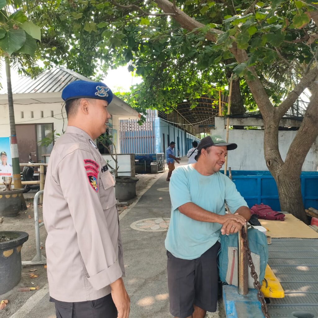 Satpolairud Lombok Barat Ingatkan Keselamatan Nelayan dan Wisatawan