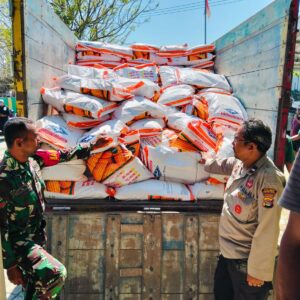 Polres Sumbawa Barat Kawal Pendustribusian 125.710 Kg Benih Jagung ke Petani