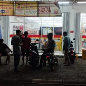 Patroli Fajar Humanis Polres Loteng Cegah Aksi Kriminalitas Pada Malam Hari.