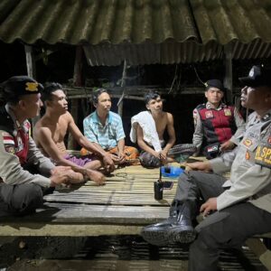 Sinergi Polisi-Warga di Sekotong: Patroli Rutin Tingkatkan Kamtibmas