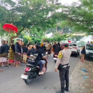 Makna Mendalam di Balik Kemeriahan Nyongkolan Kuripan