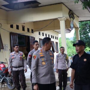 Hari Pertama Bertugas, Kapolres Bima Kota AKBP Didik Putra Kuncoro S.I.K., M.Si., Kunjungi Polsek Langgudu