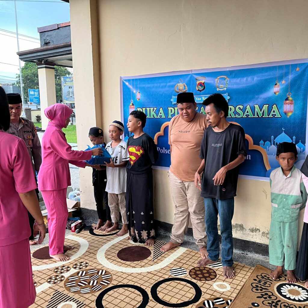 Polsek Kediri Berbagi Santunan Anak Yatim di Bulan Ramadhan