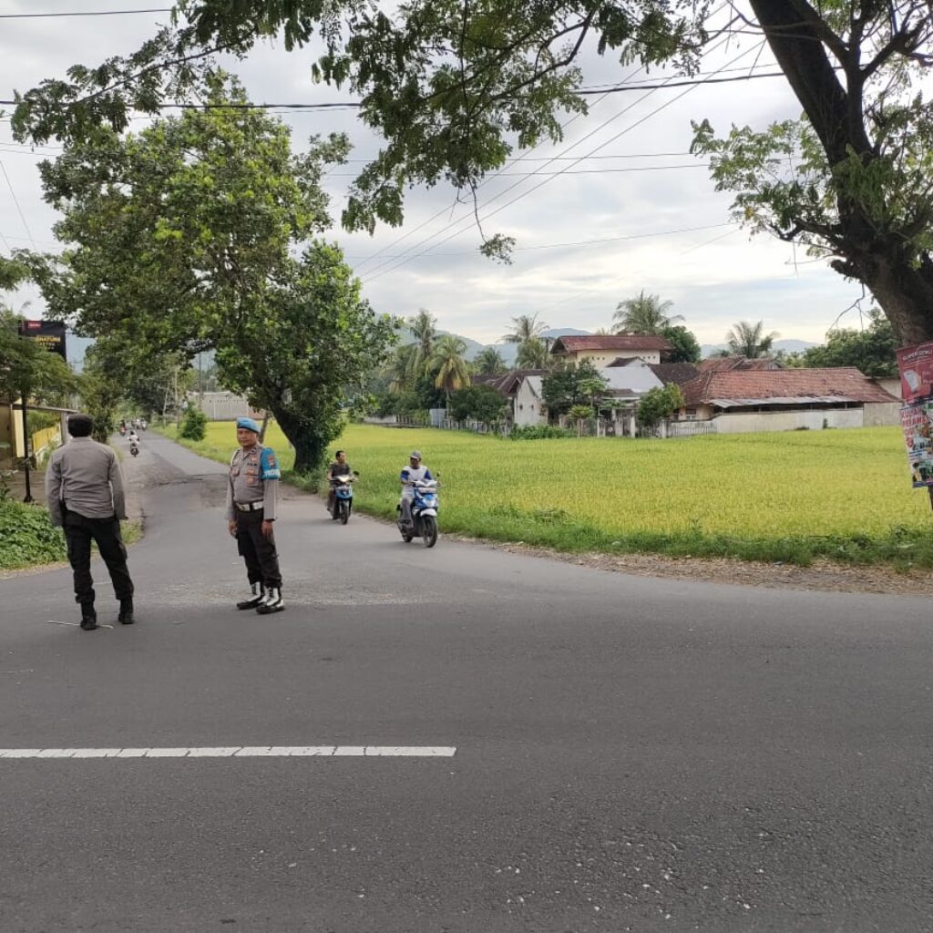 Suasana Ramadan Aman! Polsek Kuripan Intensifkan Patroli