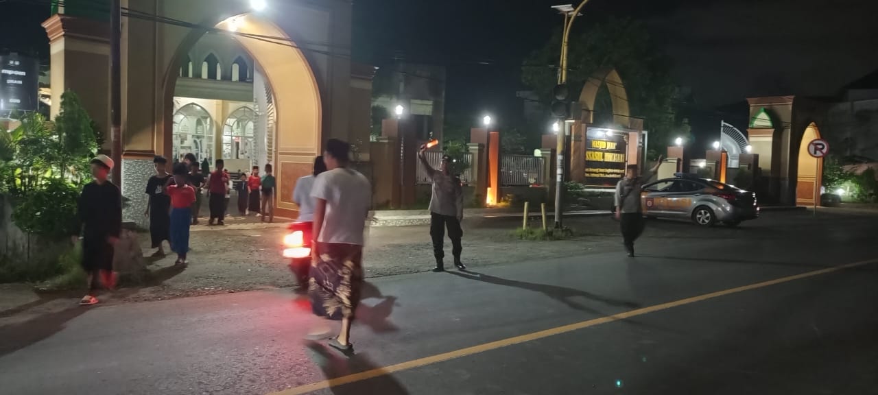 Masjid Prioritas di Labuapi Dijaga Ketat, Salat Tarawih Aman