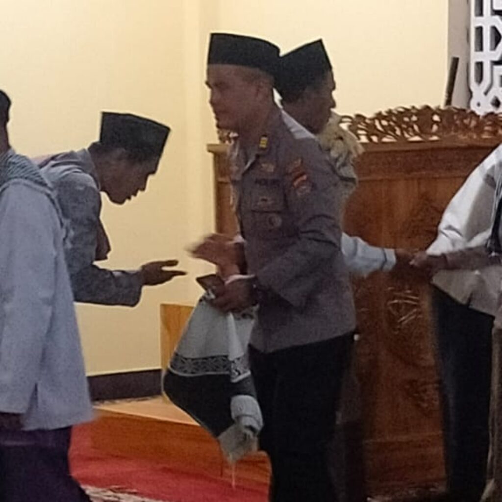 Tarawih Keliling Kapolsek Kediri, Pesan Kamtibmas & Antisipasi Balap Liar