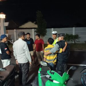 Pentingnya Patroli Dialogis dalam Meningkatkan Kamtibmas di Desa Gelogor, Kediri