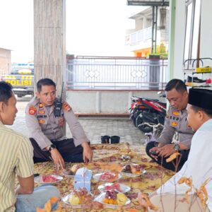 Silaturahmi Kapolsek Gerung, Perkuat Kemitraan Jaga Keamanan Lombok Barat