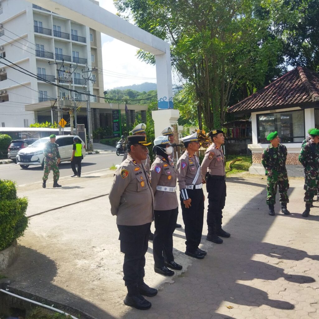 Kunjungan Ibu Wapres ke NTB, Polres Lombok Barat Gelar Apel Pengamanan