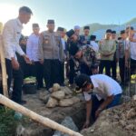 Kapolres Sumbawa Barat Hadiri Peletakan Batu Pertama Ruang Kelas Baru PPTQ Sullamuddiyanah NW Taliwang