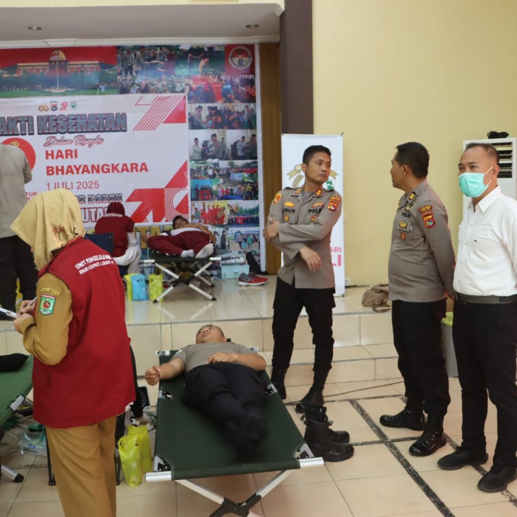 Lewat Bakti Kesehatan Polres Lombok Utara Sambut Hari Bhayangkara ke-79