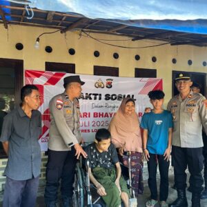 Jelang Hari Bhayangkara, Polsek Sekotong Salurkan Bantuan di Cendimanik