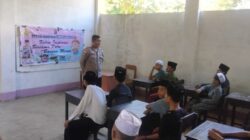Kapolsek Sekotong Sosialisasikan Bahaya Narkoba ke Santri di Dusun Telaga Lebur