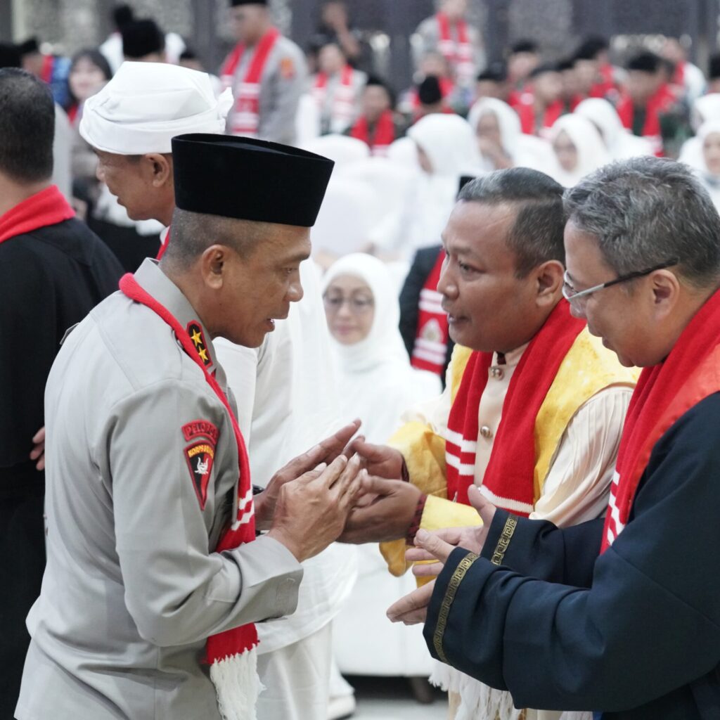 Polda Jawa Barat Gelar Doa Lintas Agama dalam Rangka HUT Bhayangkara ke-79