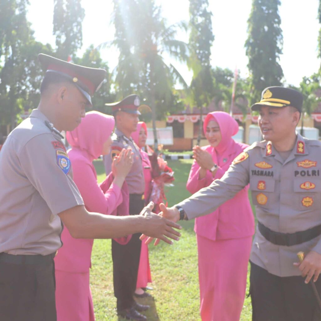 Upacara Kenaikan Pangkat Polres Lombok Barat: Momentum Profesionalisme