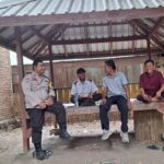 Bhabinkamtibmas Polsubsektor Palibelo Sambang Kamtibmas Humanis Imbau Warga Jaga Harkamtibmas Warga: Terimakasih Polisi