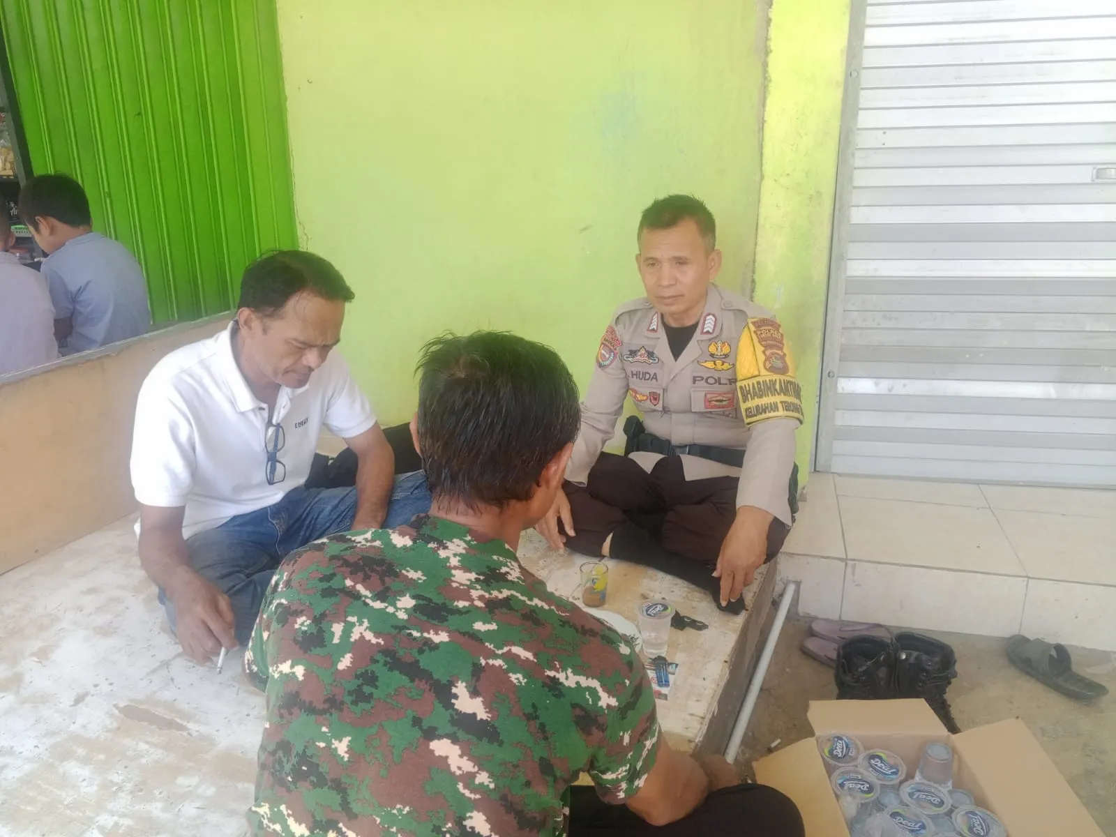 Pekarangan Jadi Sumber Gizi: Inovasi Bhabinkamtibmas di Lombok Barat