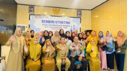 Bhabinkamtibmas Desa Sekongkang Bawah Hadiri Rembuk Stunting sebagai Bentuk Dukungan Pencegahan Stunting di Tingkat Desa