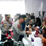 Wakapolri Berikan Santunan dan Bakti Sosial Kepada Warga Sekitar SMA Kemala Taruna Bhayangkara Bogor